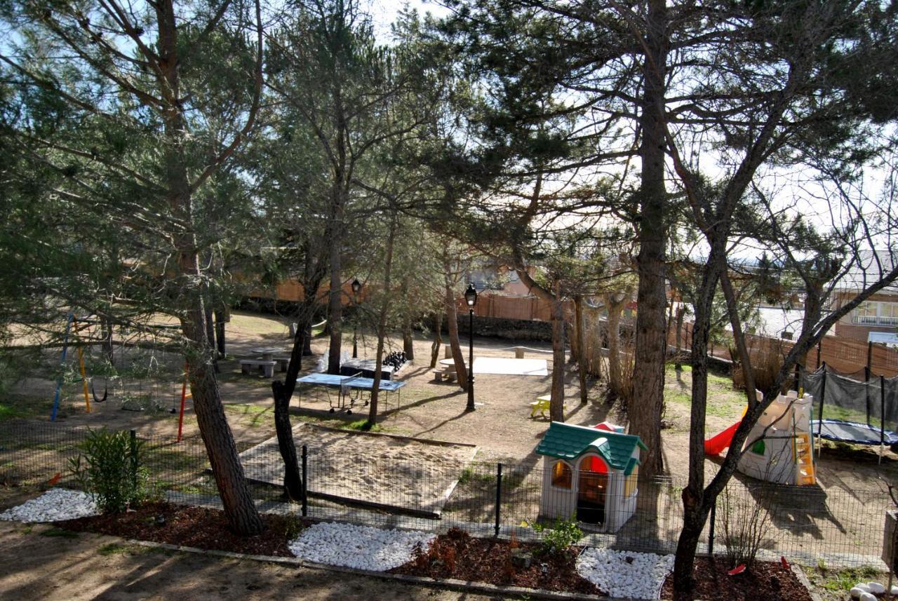 Casa Rural Mansion Adela Con Piscina Y Jacuzzi Collado Mediano Exterior photo